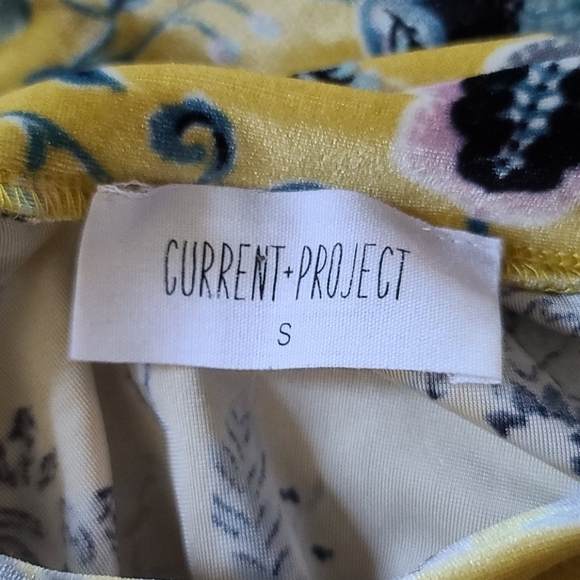 Curren+Project Velvet Top Size Small Yellow Flora - Picture 2 of 7